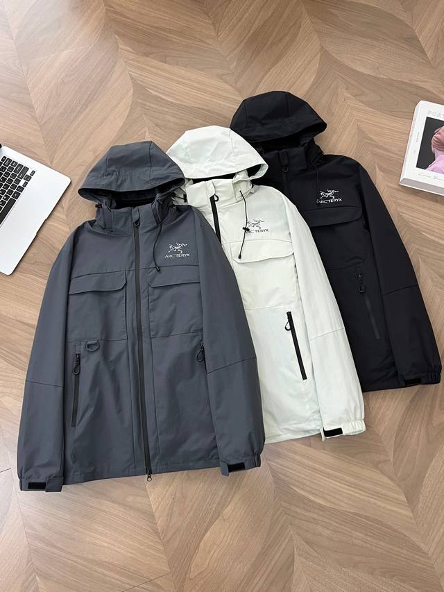 7715# Arc'teryx 3-in-1 Jacket! This Arc'teryx jacket is your best choice. Profes