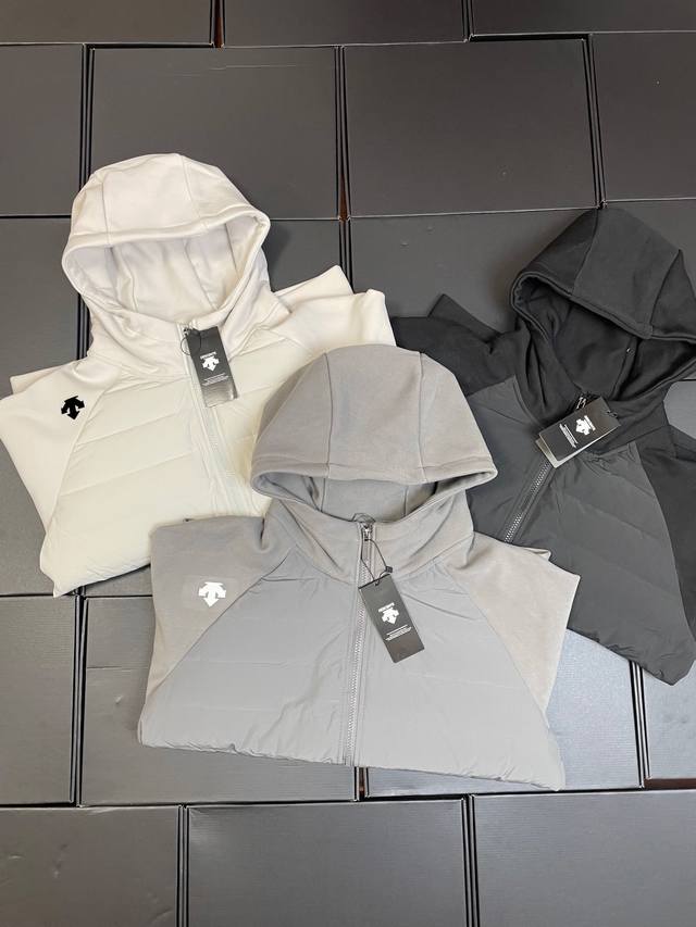 Descente unisex down jacket, high-quality original fabric, made of patent nylon.