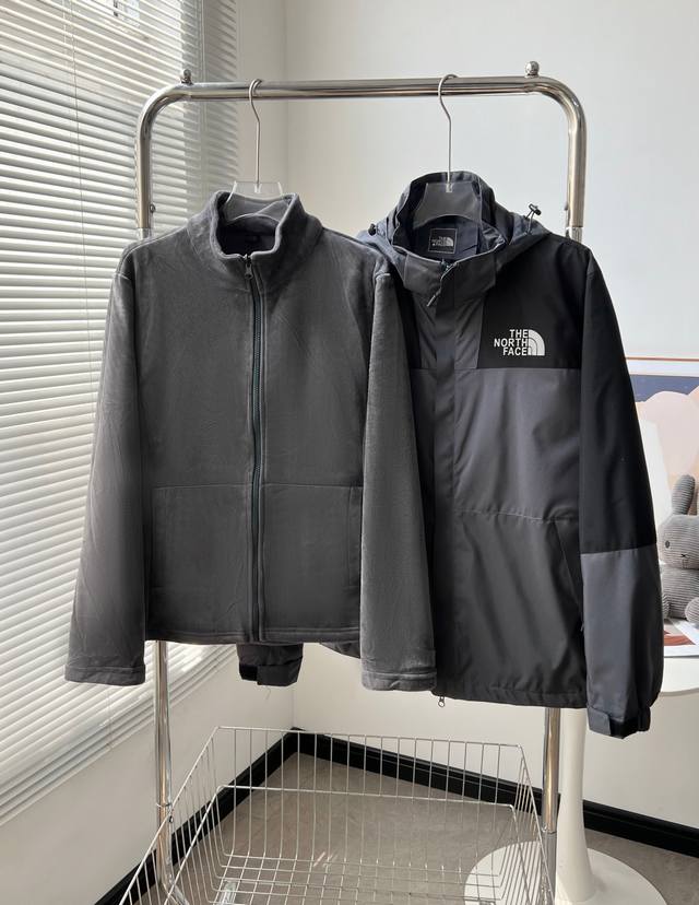 8958# 3-in-1 Silver Fox Fleece Jacket - The North Face Classic 3-in-1 Two-Piece