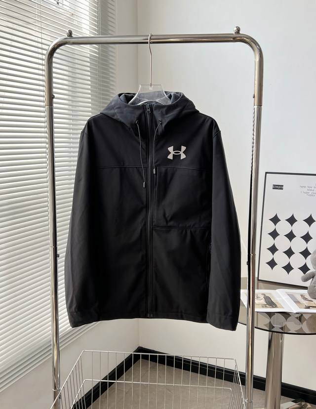 8951# Overseas boutique style Under Armour waterproof and breathable softshell f