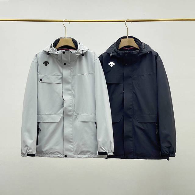 Supply Control Descente High-Quality Descente Fleece-Lined 3-in-1 Outdoor Jacket Supply Control Descente High-Quality Descente Fleece-Lined 3-in-1 Outdoor Jacket