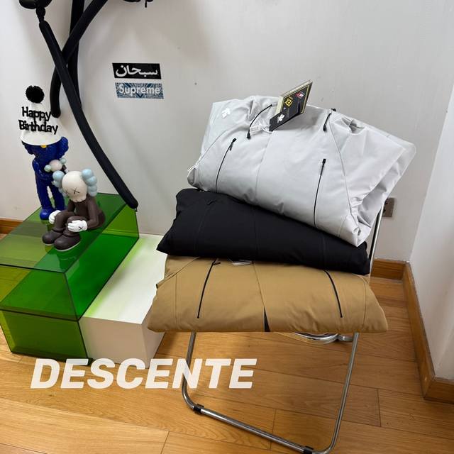 Descente Three-Color Outdoor Warm Hooded Cotton-padded Jacket, New Winter Style,