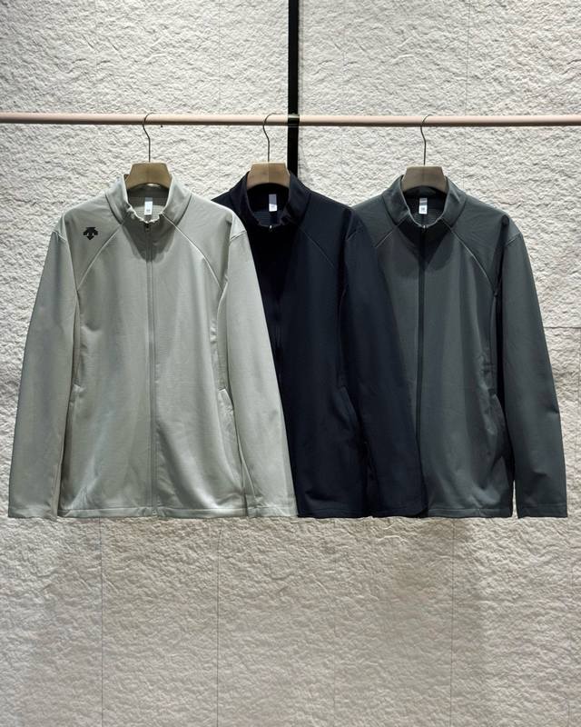 Descente Softshell Jacket, Sizes M-5X, Colors: Black, Light Khaki, Dark Green,
