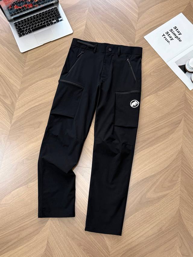 9959# Mammut Hiking Series Men's Lightweight Stretch Comfort Water-Repellent Hik