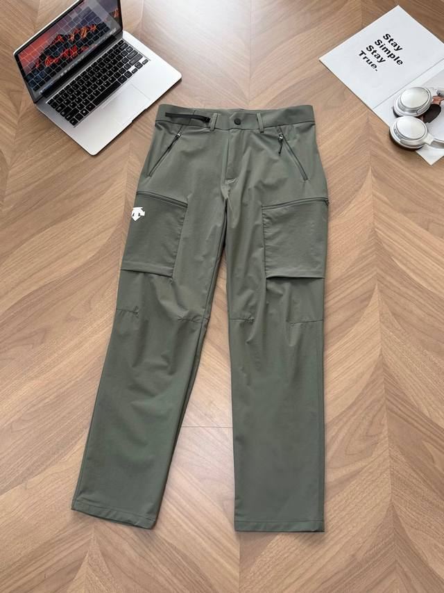 9955# Descente Men's Outdoor Casual Sports Pants Imported Fabric! High-tech mate