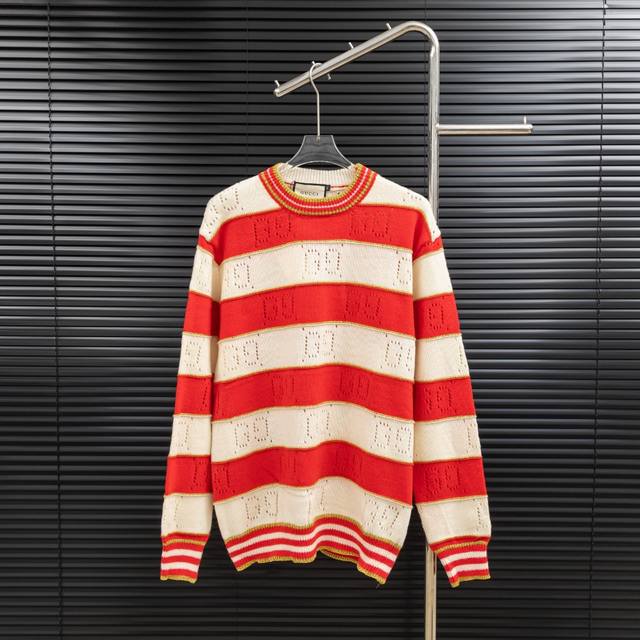 Style: Gucci all-over print openwork knit long sweater Size: S-XL Fabric: Wool b