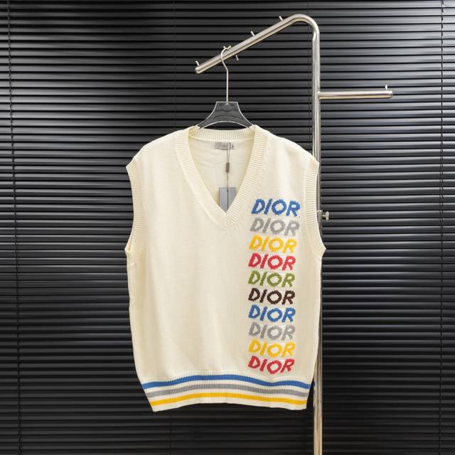Style: Dior Colorful Jacquard V-neck Knit Wool Vest Sizes: S-XL Fabric: Wool Ble