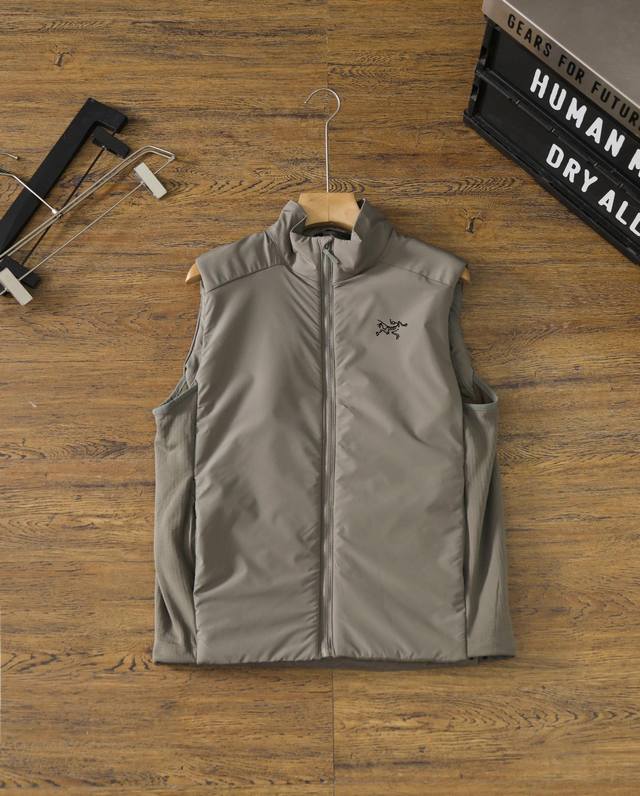 (Supplied by Ddd) Men's Windproof Stand-up Collar Warm Cotton Vest (Same Style