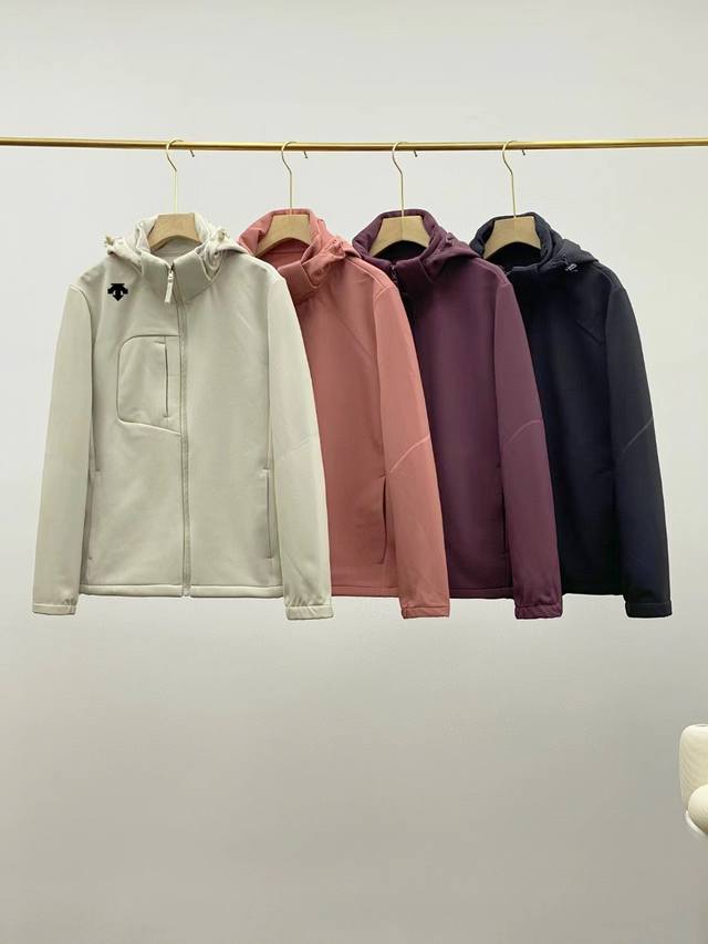 Descente Women's Softshell Jacket. This jacket, with its superior quality and ex