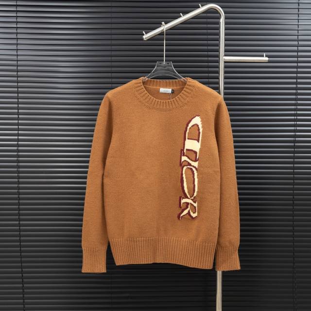 Style: Dior color-blocked knit long-sleeved sweater Sizes: S-XL Fabric: Wool ble