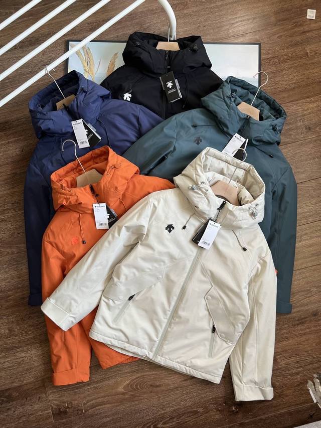 Descente Outdoor Functional Winter Unisex Hooded Casual Sports Warm Down Jacket/