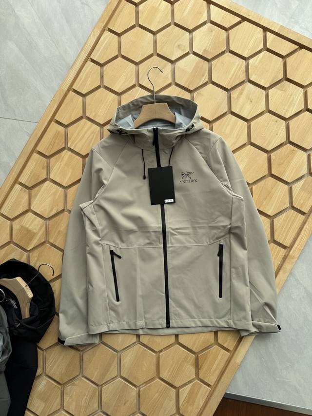 Supply Control Arc'terxy 2025 Spring Arc'terx Couple High-End Business Windproof