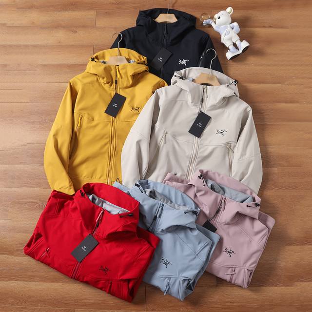 'teryx Autumn/Winter Unisex Softshell Jacket! On your outdoor adventures, a rel