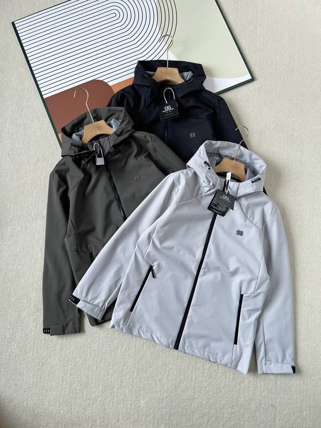 Kolon Sport Hiking Metal Label Windproof and Water-Repellent Outdoor Sports Wove