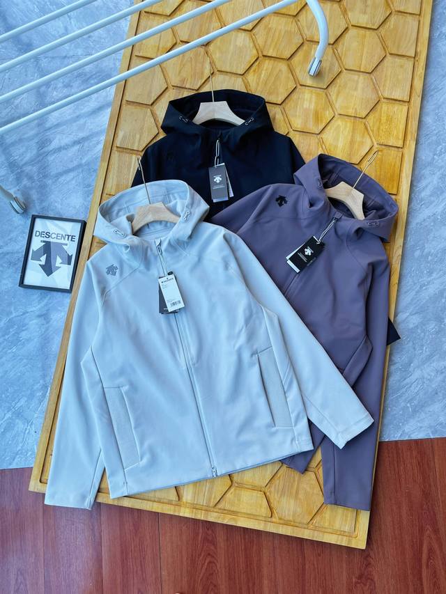 Supply Control Descente Training Series Fleece-Lined Windbreaker Jacket - Fabric