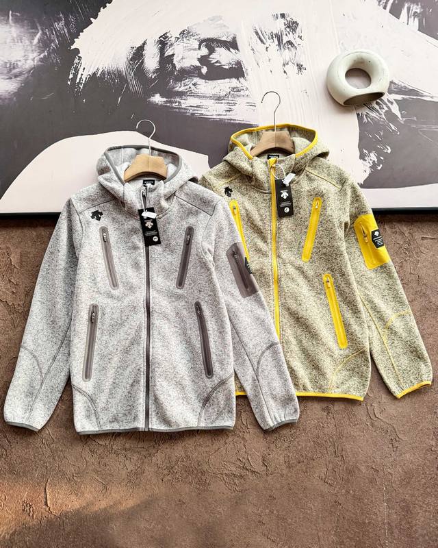 Descente High-Performance Knitted Stand Collar Fleece Hooded Jacket - Fabric: N