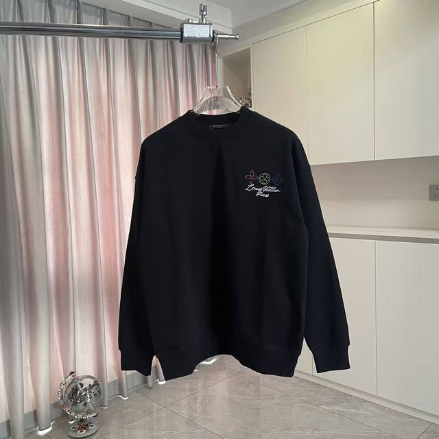 Lv*2025 Autumn/Winter New Embroidered Letter Logo, Custom Fabric 400G, Crew Neck