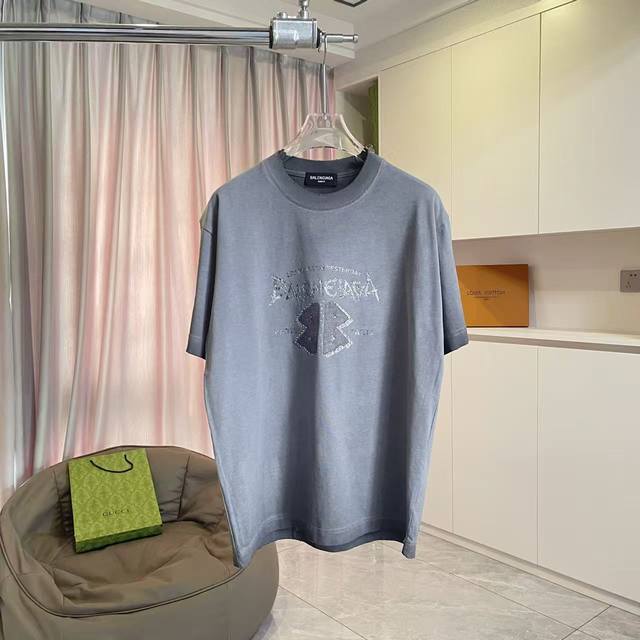 Balenci*Ga Paris 2025 Autumn/Winter New Style Washed Distressed Ripped 3D Letter