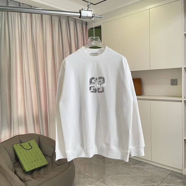 Gvc*Givenchy 2025 Autumn/Winter New Style Unique Letter Logo Print Custom Fabric Gvc*Givenchy 2025 Autumn/Winter New Style Unique Letter Logo Print Custom Fabric