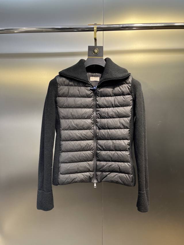 Moncler 25Fw Fall/Winter New Arrival Men's Lined Wool Zip-Up Hooded Jacket. This