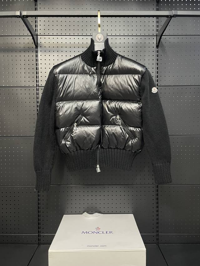 Highly recommend the 2023 Autumn/Winter Monc* new spliced wool knit sleeve stand