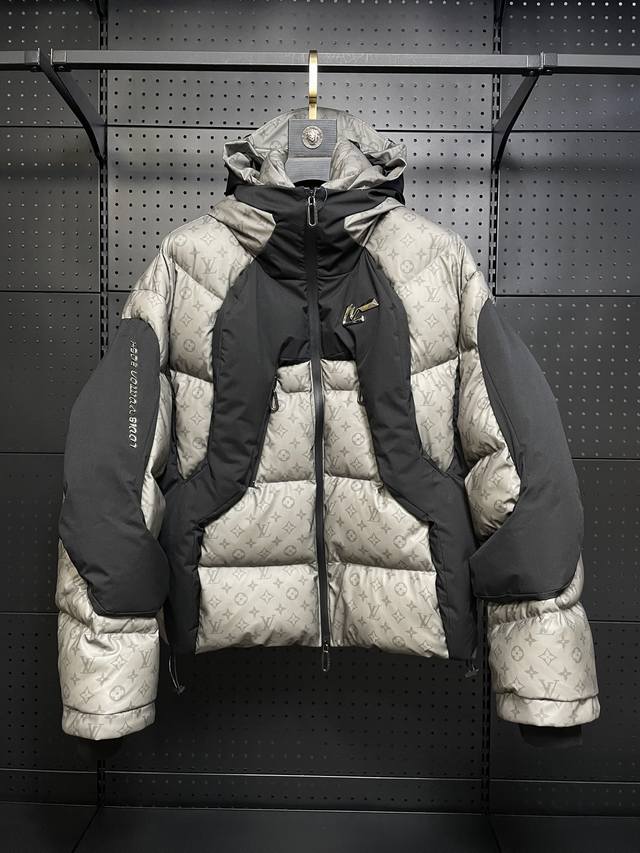 Louis Vuitton 2054 Series Temperature-Sensitive High-Tech Down Jacket Design Con