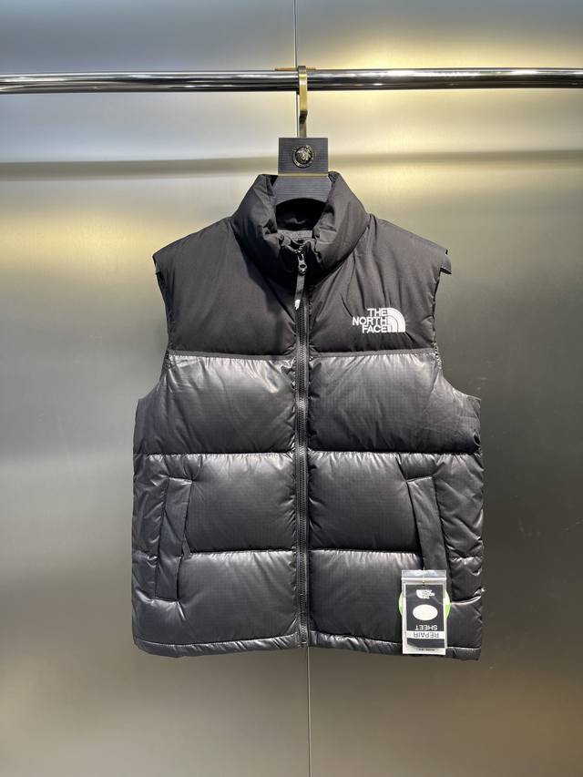 The North Face Check Vest (Ddd) Size: Xs-Xxl Fabric: Exclusive domestic Japanese