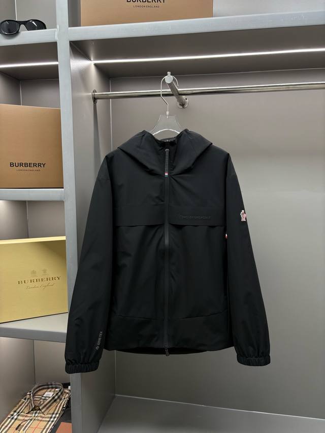 Moncler Functional Hooded Outdoor Light Cotton Jacket. Order from a Hong Kong tr