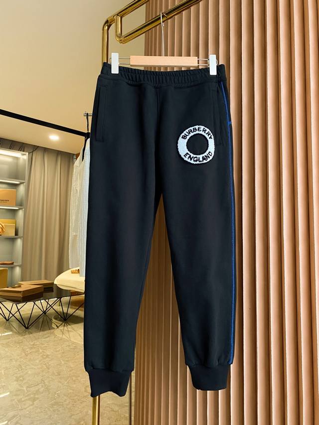 Burberry athletic pants, real product photos. Only the official website version