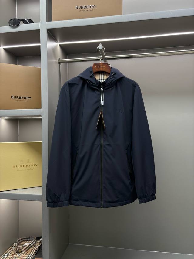 Burberry New Horse Embroidery Thin Cotton Jacket. Original fabric and accessorie