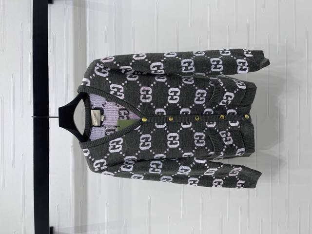 New Arrival! High-Quality Original GUCCC* 2025 Early Autumn Collection! Double G