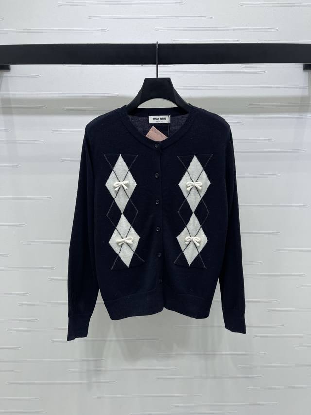 New Arrival! High-Quality Original Miu Mi*2025 Early Autumn Collection! 3D Bow C