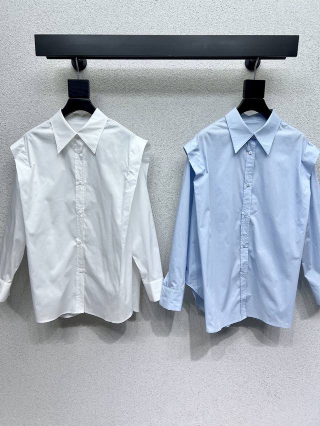 This niche brand shirt is comfortable, stylish, and elegant. The design is perfe