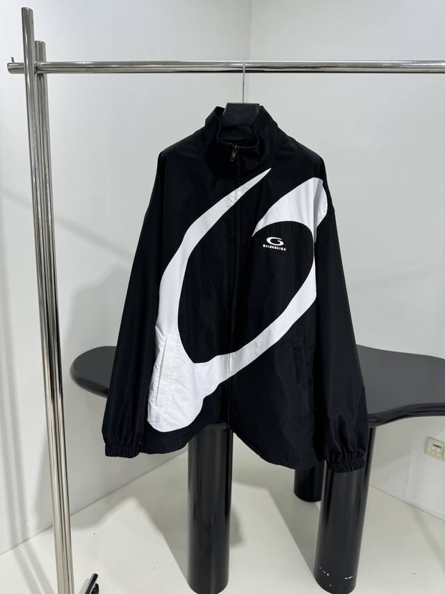 Early Autumn New Arrival Basketball Series Baggy Windbreaker/Sports Jacket Custo