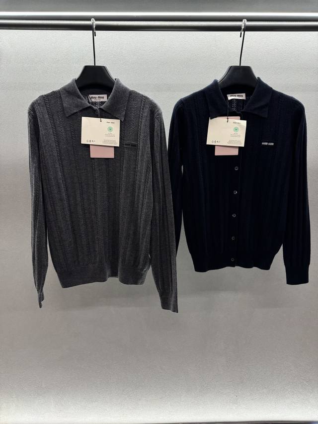 2025 Autumn and Winter Ddd! Miumi*, original 1:1 cashmere polo knit, exquisite c