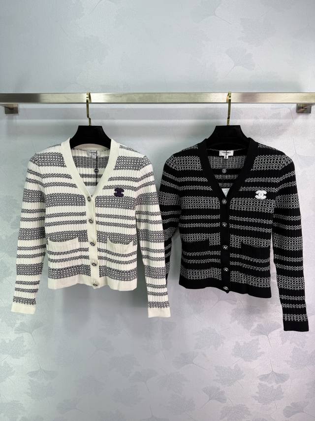 Ch*2025 Early Autumn New V-Neck Striped Knit Cardigan. Custom wool knit material