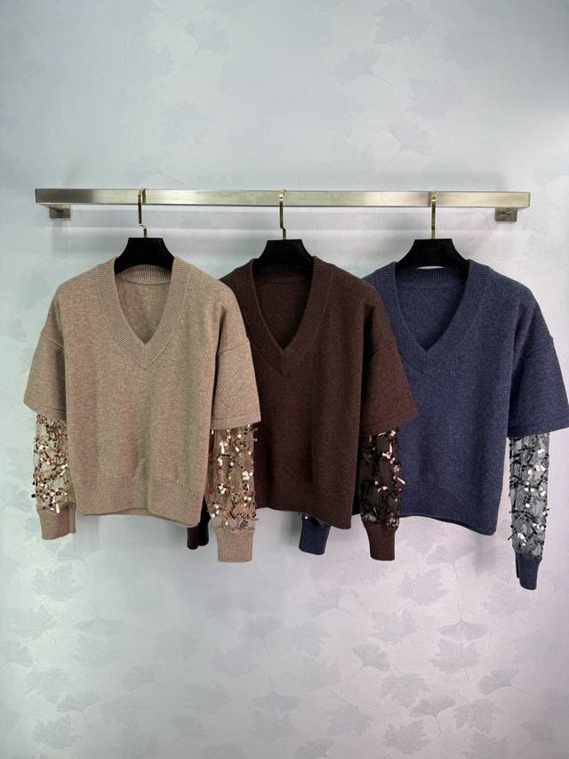 Niche * 25 Early Autumn New V-neck Knit Sweater with Sequined Sleeves - Super Be