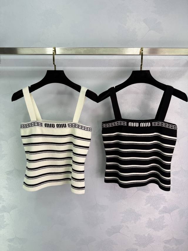 Miu*25 Early Autumn New Striped Knit Camisole Vest with Letter Logo Design on th