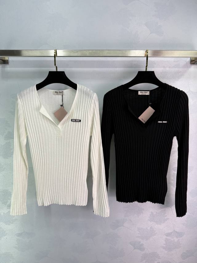 Miumi* 2025 Early Autumn New Half-Open Knit Long-Sleeve! Made with custom wool y