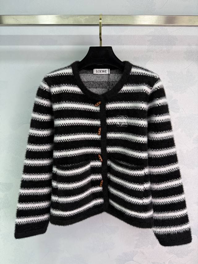 Loe*25 Early Autumn New Striped Knit Cardigan with Classic Toggle Button Design