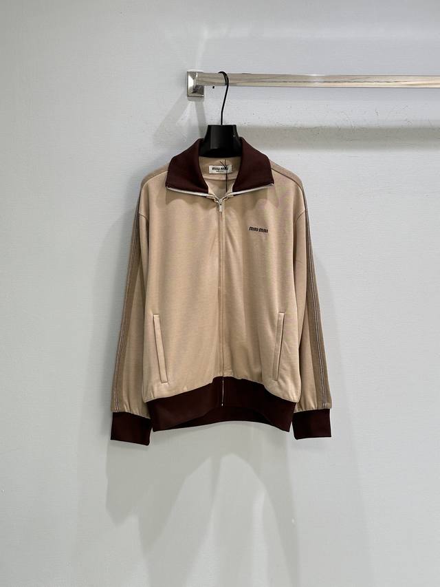 25Ss Autumn/Winter New Arrival! This color-blocked casual jacket stands out with