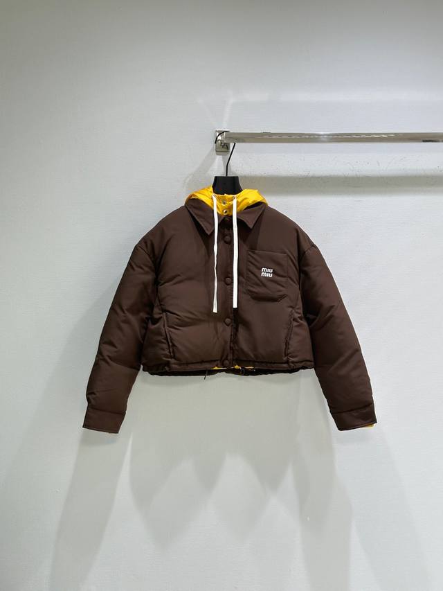 25Ss Autumn New Arrival! Contrasting colors and sporty elements make this tech-i