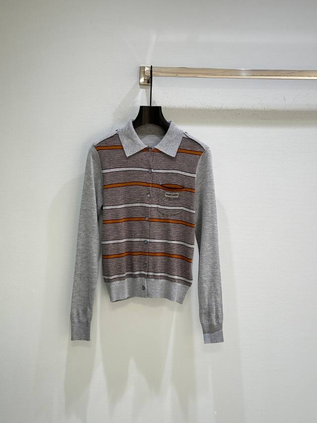 25Ss Early Autumn New Arrival! The sophisticated pattern of this elegant wool ca