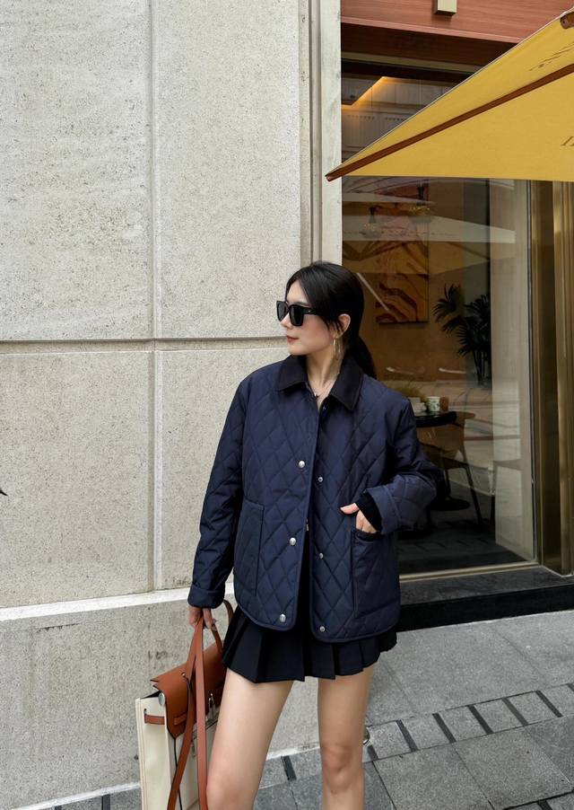 Loro Pi*Na 25Fw Early Autumn New Arrival Diamond Quilted Vintage Style Collared