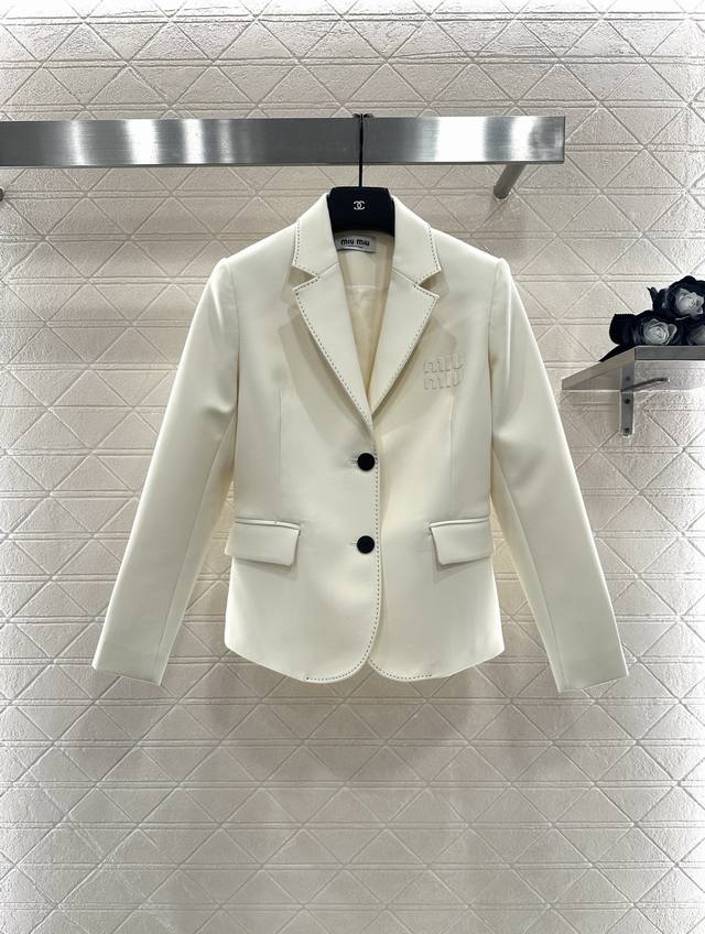 Miumi* 2025 New Arrival Suit Jacket and Pleated Skirt Set. Made with imported ac