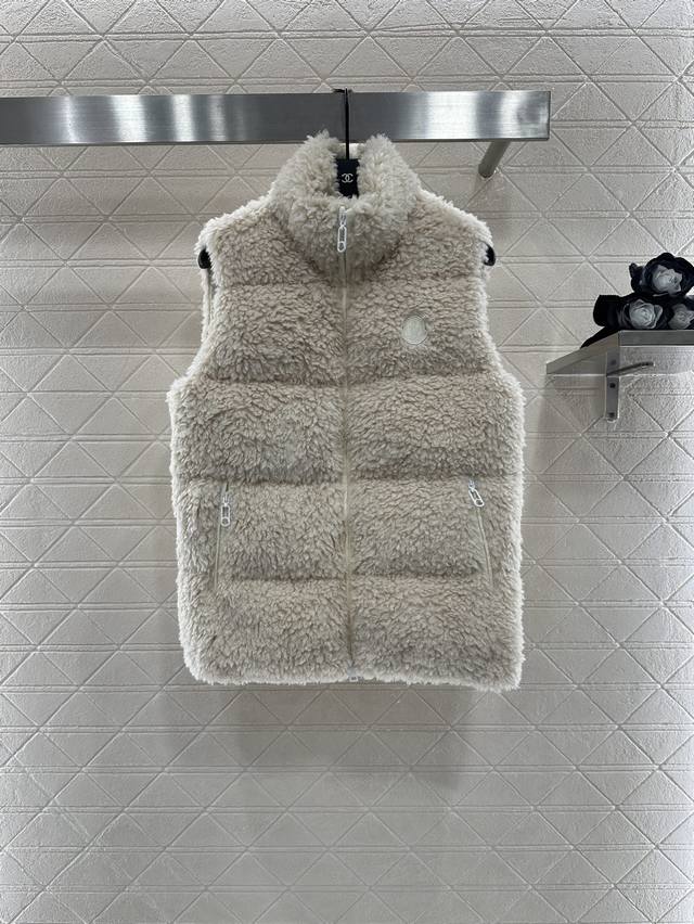 Moncle 2025 New Arrival Teddy Plush Zipper Down Vest. The outer layer is adorned