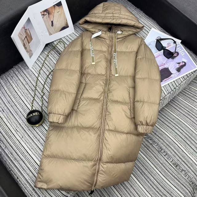 Highly recommend the 2025 early autumn/winter Max* new hooded down jacket, mid-l