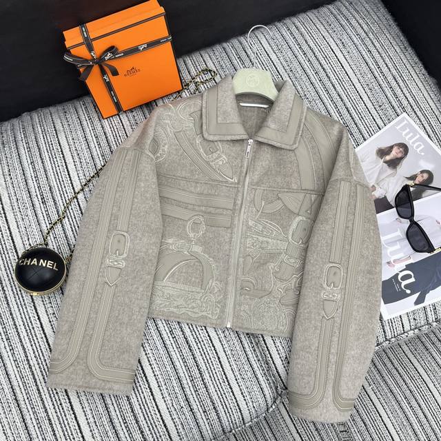 Highly recommend the 2024 Early Autumn/Winter Her* New Embroidered Patchwork Lam