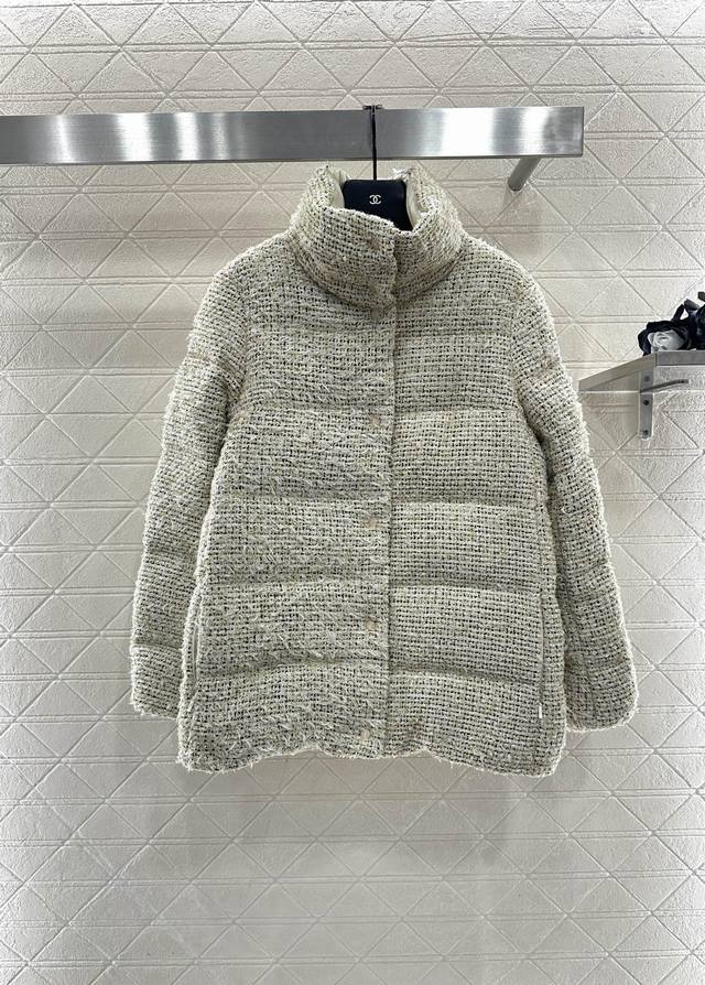 Moncle*2025 New Arrival: Knitted Wool Down Jacket. Made with imported woolen mat