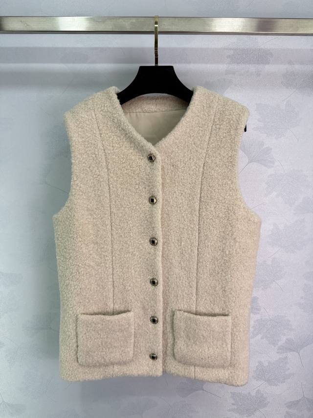 Chanel 2025 Autumn/Winter New Fleece Vest 25Coco Ski Series # Custom Yb Wool Fle